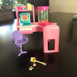 Magic Moves Barbie Home Office Set